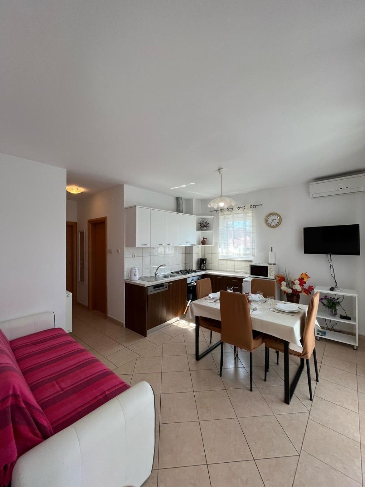 Apartments Nella Sveti Anton  Luaran gambar